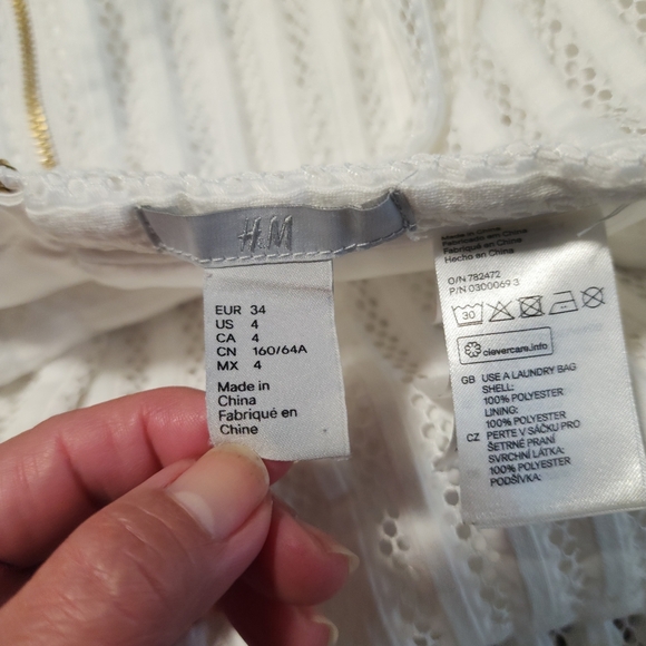 H&M White A-Line Skirt Lace/Eyelet Size 4 - Picture 6 of 10